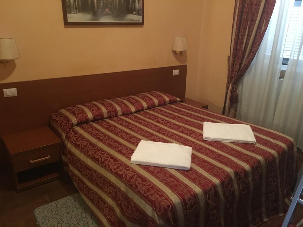 Roma Termini Inn Eksteriør bilde